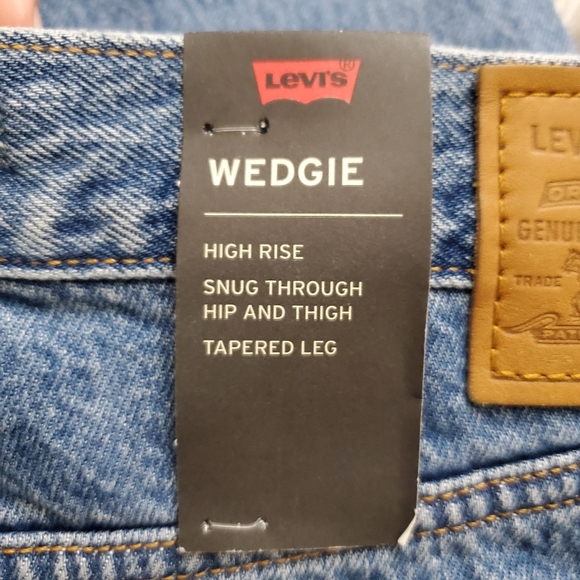 Levi's Wedgie Icon Fit High Rise Jeans size 28 - Picture 5 of 5